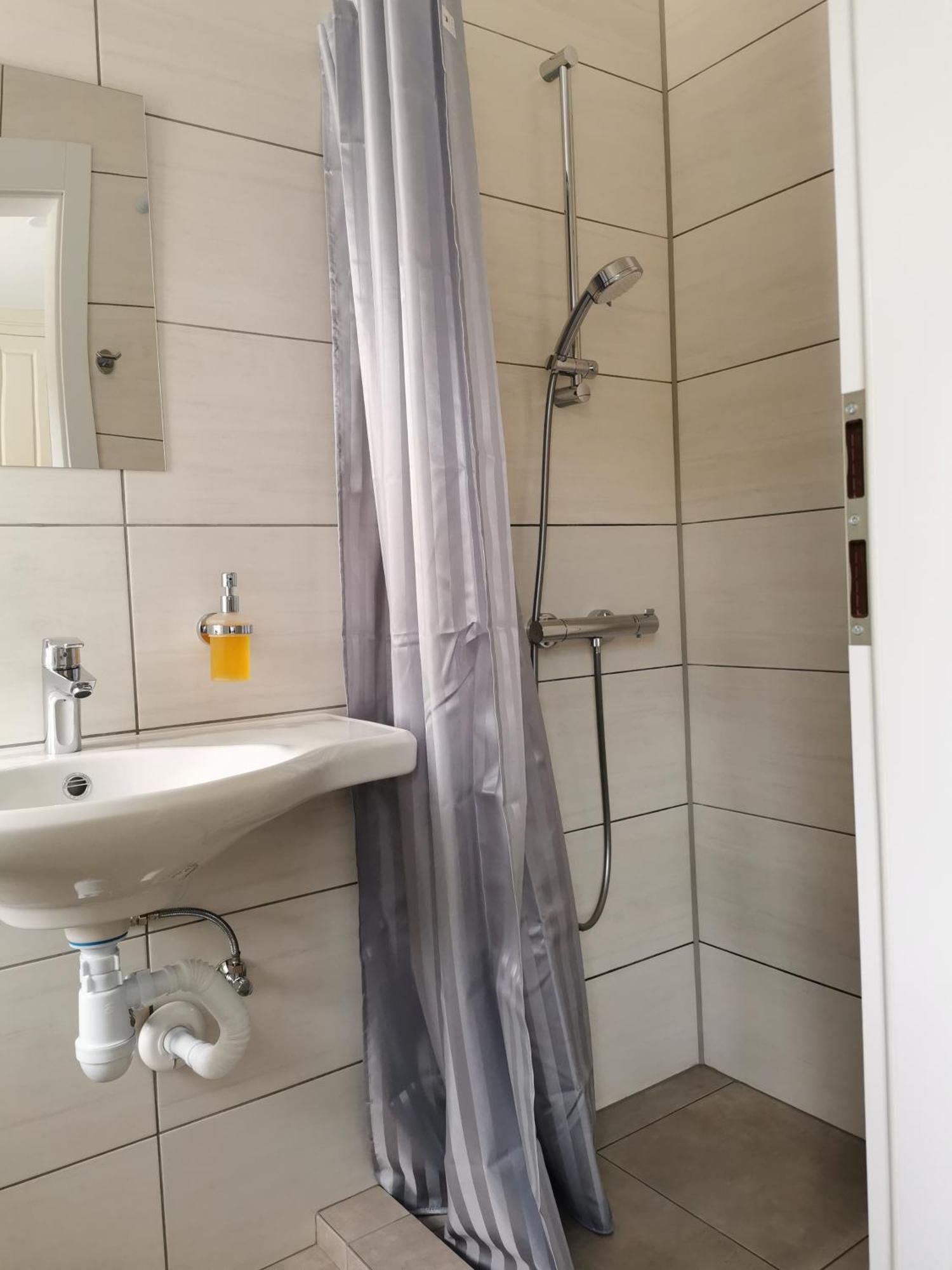 Neringarent Apartamentai Juodkrantė Exteriör bild